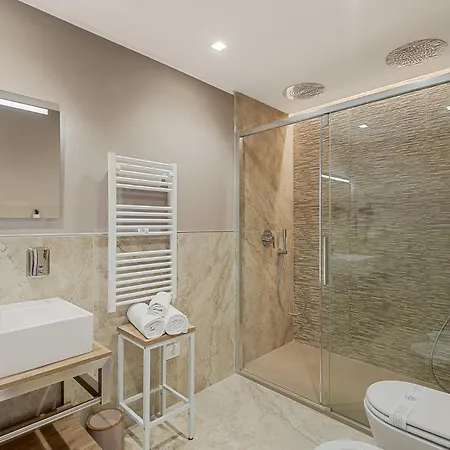 Toc Toc 招待所 斯培西亚